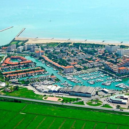 Beautiful Villa With Private Garden Porto Santa Margherita di Caorle Exterior foto